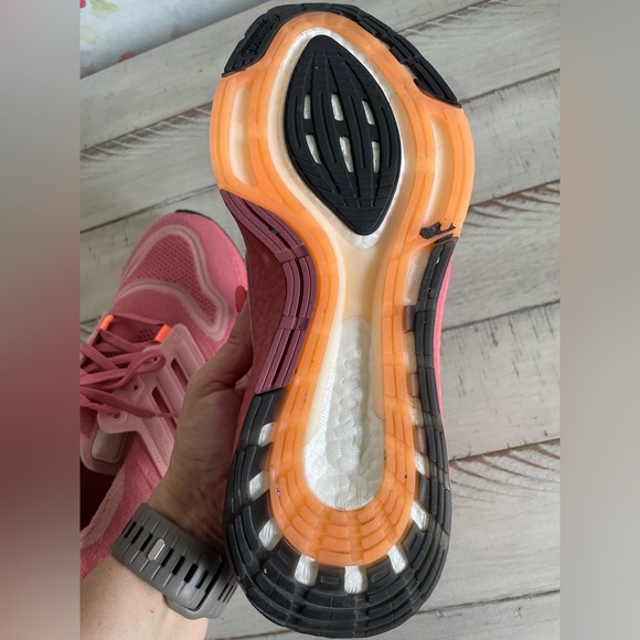 Adidas Pink Ultraboost Parley Size 10.5 - Picture 6 of 11